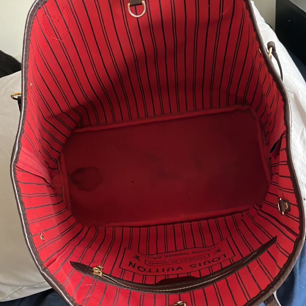 Authentic Louis Vuitton Never Full - image 4